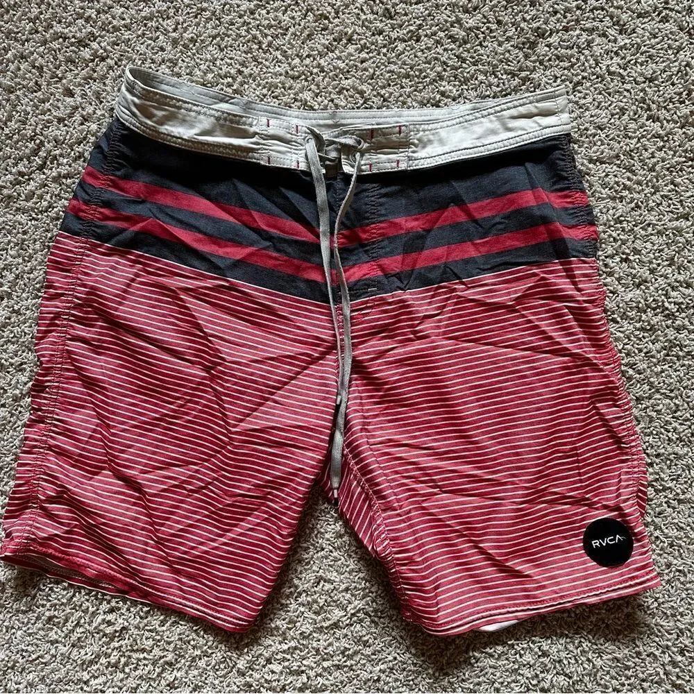 RVCA Nature Board Shorts Sz 33 Short Length 9” Multi Color Swim Surf